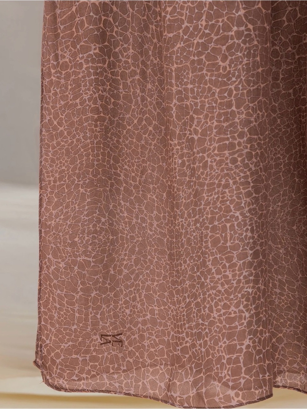 Vela Blushing crocodile standard
